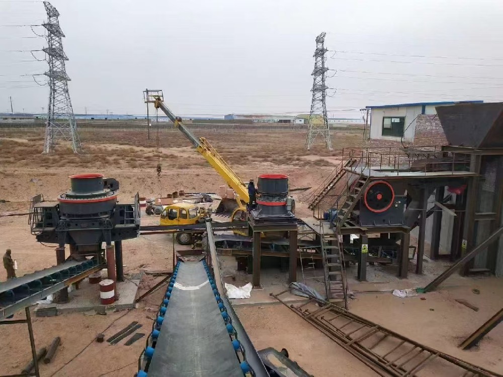 Thai customers purchased Yingke Heavy Protection's 200-ton crushing production line